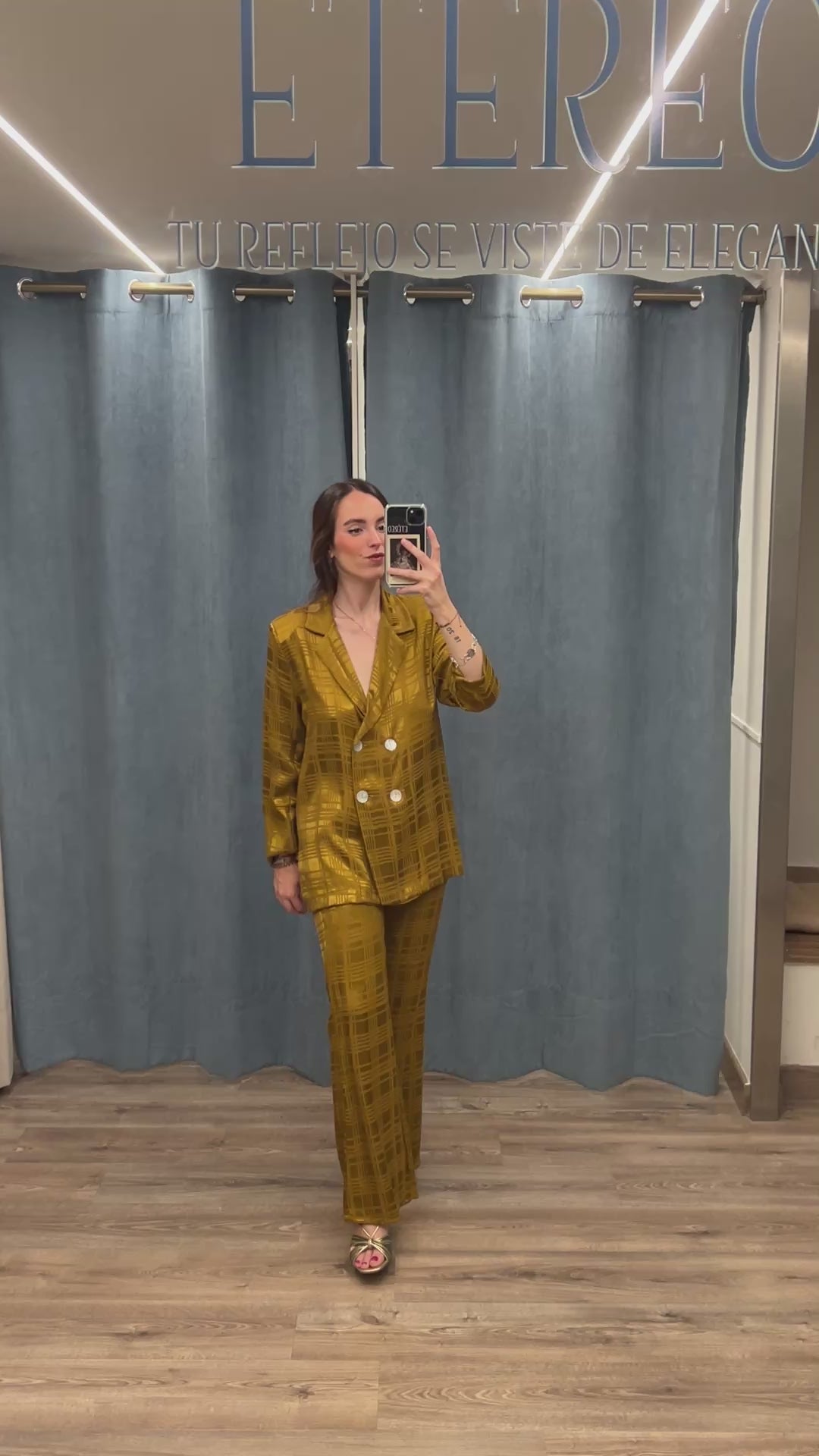 Traje Carmen
