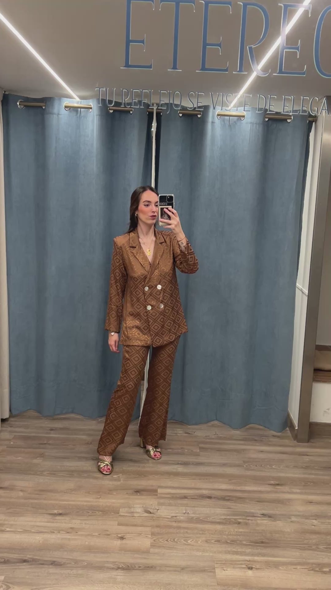 Traje Magdalena