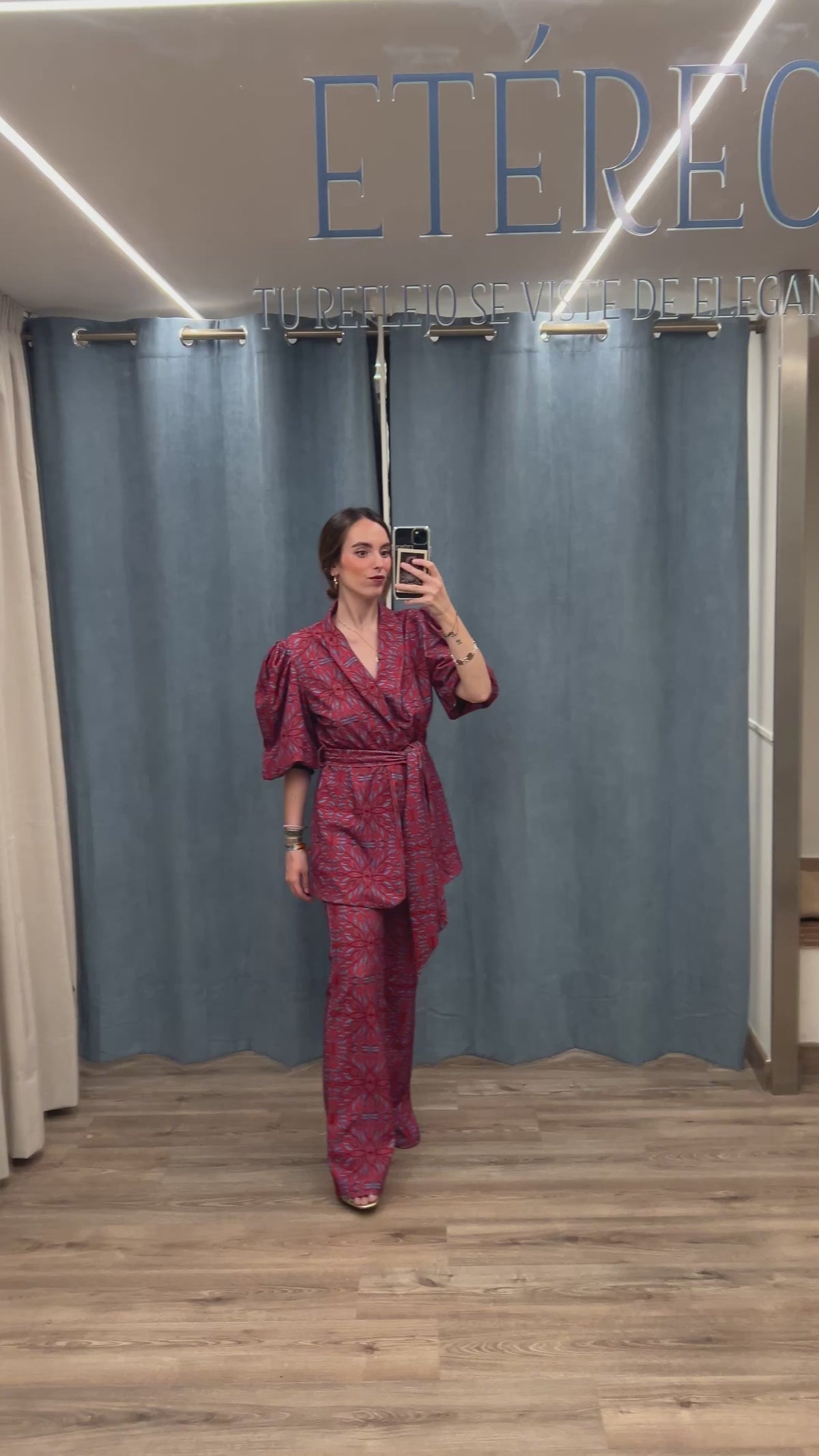 Traje Lucía